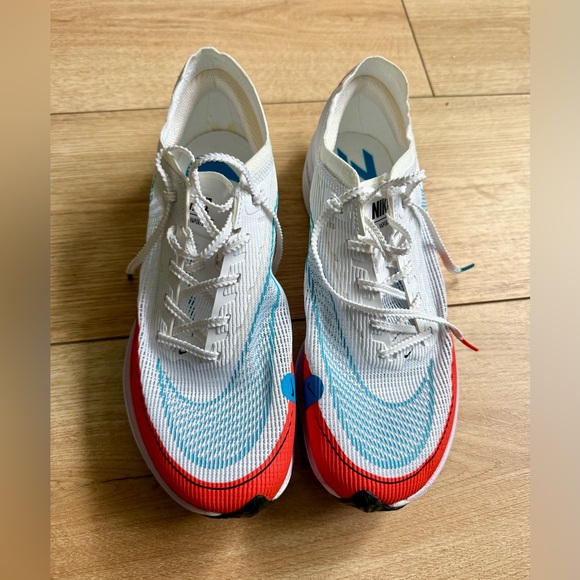 Nike Women’s Vaporfly NEXT%2 Running shoes - Picture 3 of 6